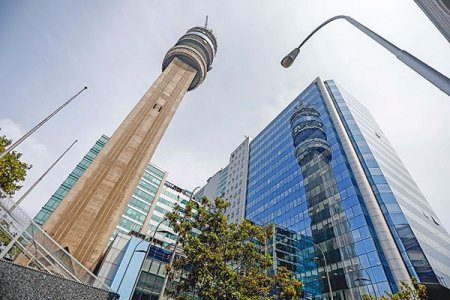 Entel inicia reorganización en Chile y Perú: despide a más de 400 trabajadores entre ambos países