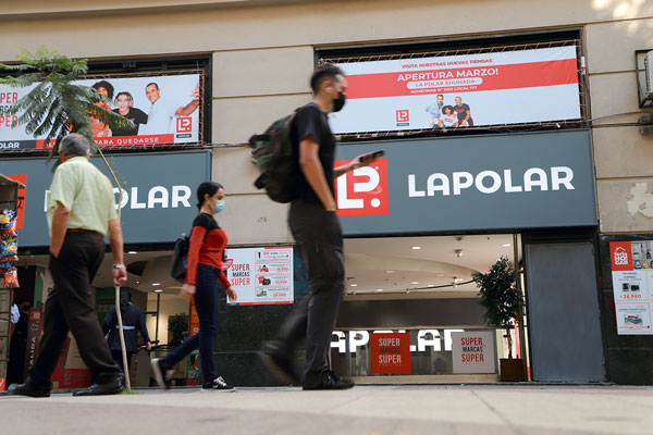 <p>Año negro para La Polar: retailer cerró 2022 con pérdidas por más de $ 40 mil millones</p>
