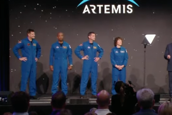 Ahora en DF | Mira en vivo la presentación de la mujer de la CSA y los tres astronautas de la NASA que viajarán en 2024 a la Luna