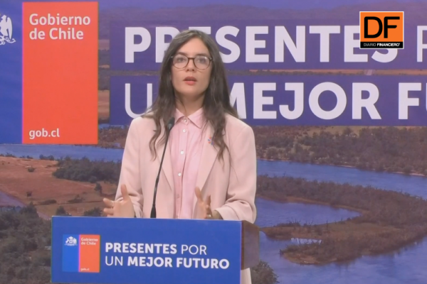 <p>Ahora en DF | Vallejo dice que proyecto de isapres se entregará "muy pronto" y da a conocer sus "tres principios"</p>