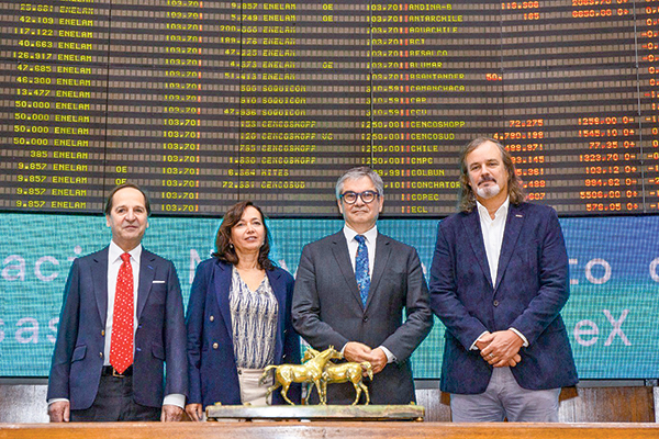 Juan Andrés Camus, Solange Bernstein, Mario Marcel y José Miguel Benavente.