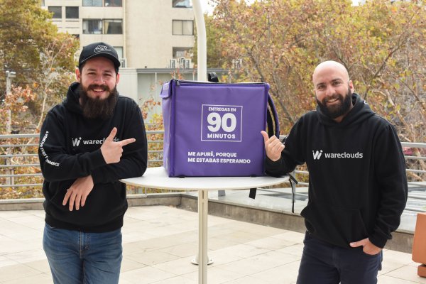 Nicolás Aramayo y Arturo Quiroz, cofundadores de Wareclouds.