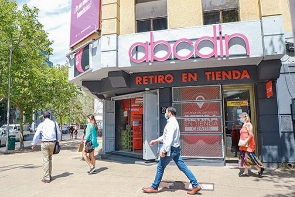 Familia Santa Cruz Negri se queda con el 95% de AD Retail