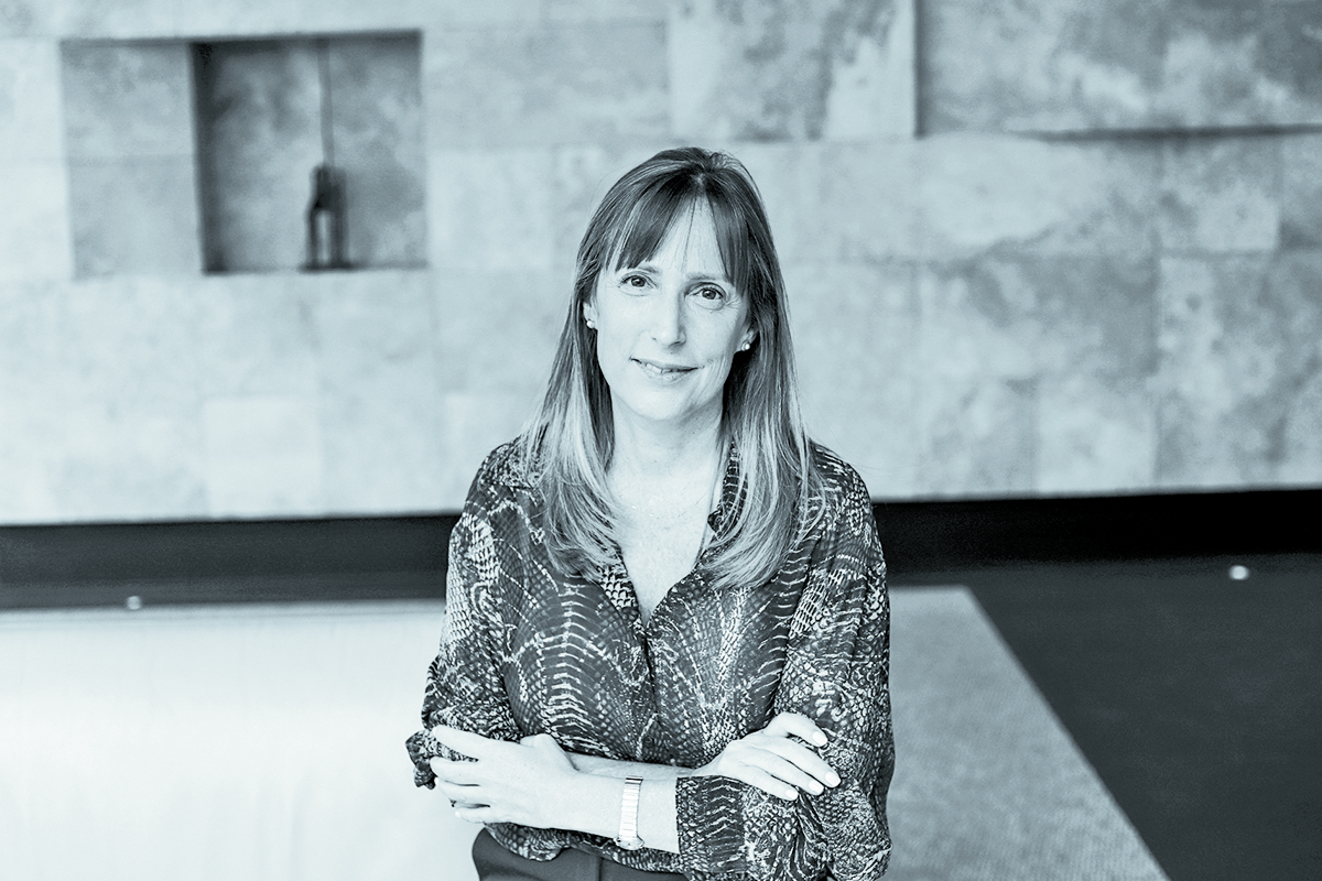 <p>Karen Thal: “Si estamos recomponiendo confianzas, el primer anuncio luego de Enade no debería ser limitar al sector privado a ser siempre minoría"</p>