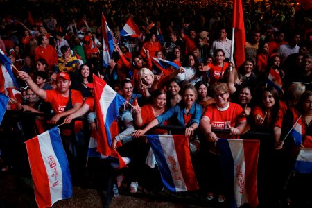 ¿Taiwán o China? El dilema de Paraguay que agita la carrera hacia la presidencia