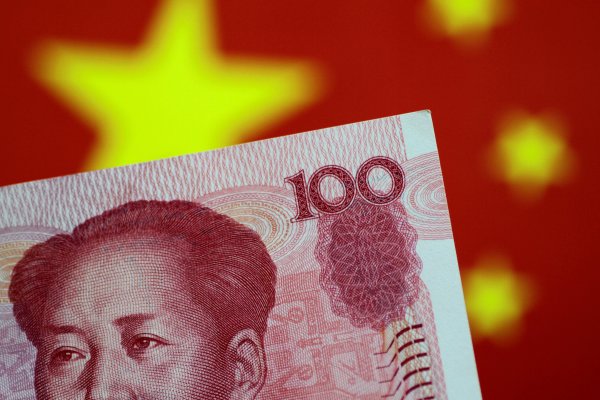 China globaliza el yuan en un intento de repeler la fuerza del dólar estadounidense