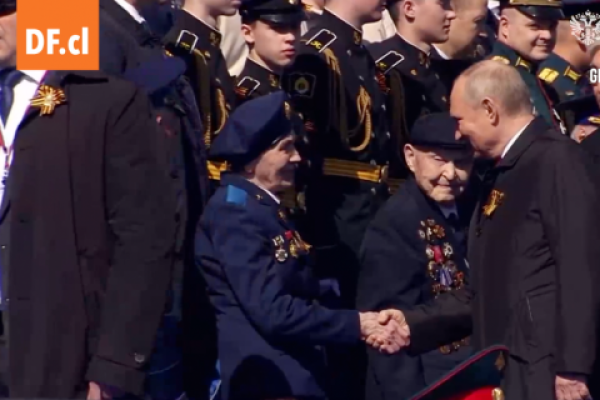 Ahora en DF | Putin denuncia una "verdadera guerra" contra Rusia en su discurso del día de la Victoria