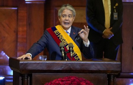 Asamblea Ecuador decide continuar con juicio político contra el Presidente Lasso