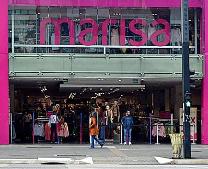 Acreedores del gigante del retail Marisa declaran su quiebra: deudas suman US$ 143 mil millones