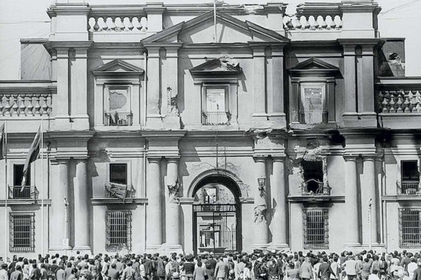 Crowdfunding busca levantar financiamiento para documental sobre el trabajo de Luis Poirot a 50 años del Golpe