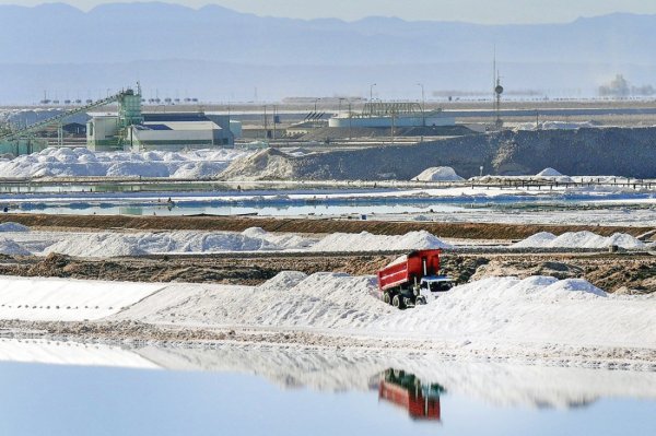 Acción de SQM recupera los niveles previos al impacto de la Estrategia Nacional del Litio