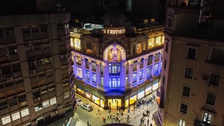 Shopping que reemplaza el mega local de Falabella en Argentina abre sus puertas