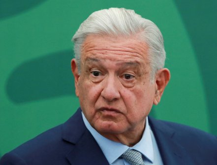 AMLO busca acuerdo con Grupo México tras ocupación de vías férreas: descarta indemnización económica y apuesta por reconsiderar concesiones