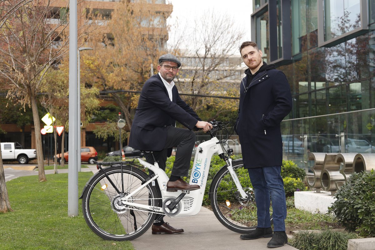 <p>Bicicletas con hidrógeno verde llegarán a Chile en octubre</p>