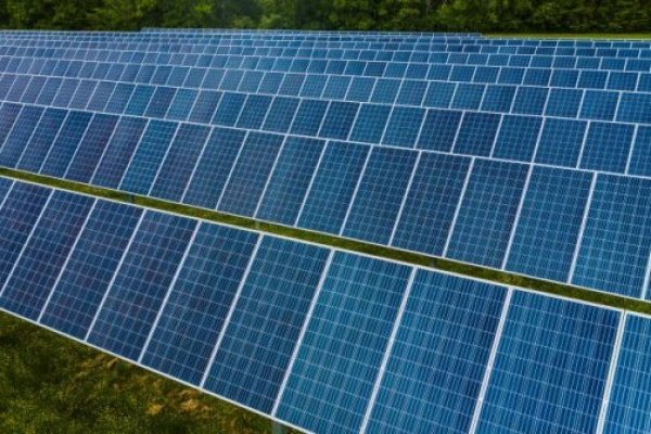 Un 60% de los proyectos de inversión de energía renovable en Colombia están paralizados