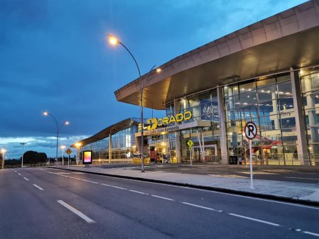 Gobierno de Colombia invertirá US$ 2.700 millones para modernizar, mejorar y ampliar seis aeropuertos