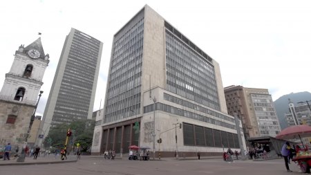 Banco Central de Colombia: "Inflación llegó a su máximo, convergerá hacia la meta de 3% en los próximos dos años"