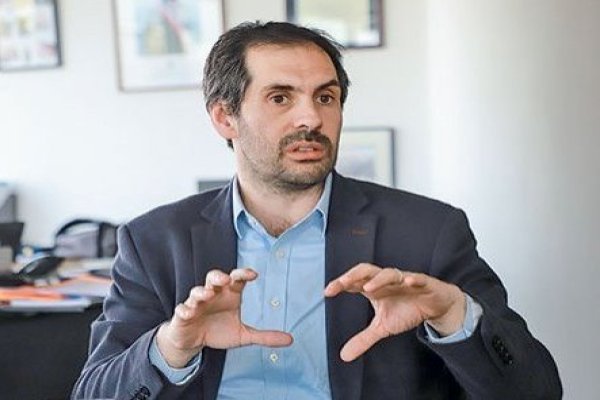 Grau celebra la aprobación del salario mínimo y califica subsidio a PYME como "inédito"