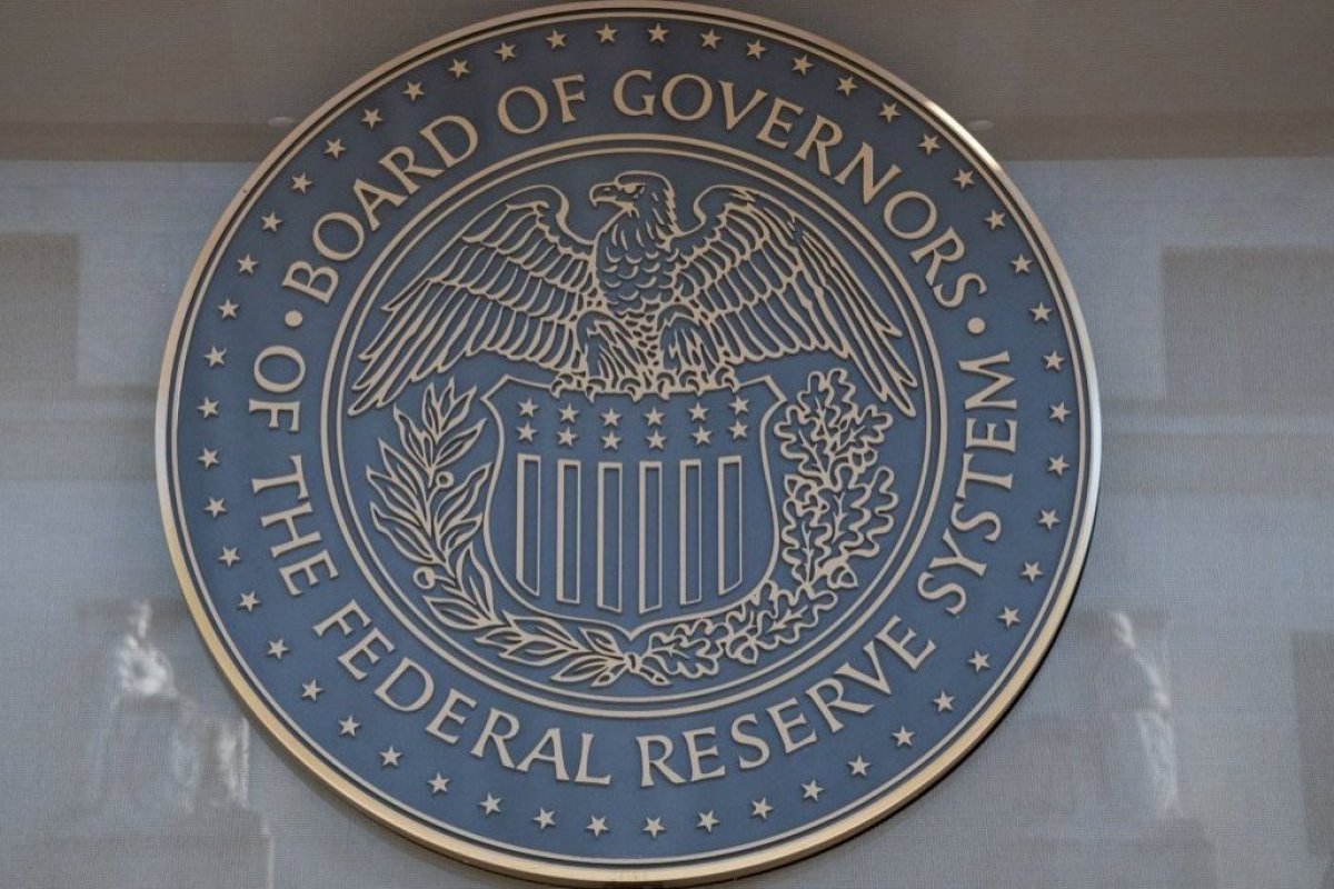 <p>Libro Beige de la Fed: economía de EEUU muestra signos de enfriamiento a medida que se moderan contrataciones e inflación</p>