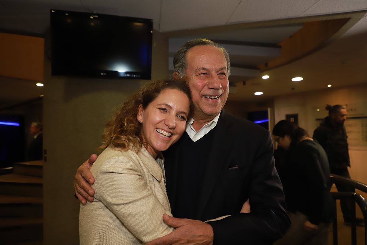 <p>El “asado de camaradería” de Richard von Appen y la invitación de Andrés Navarro: las celebraciones tras la llegada de Rosario Navarro a la Sofofa</p>
