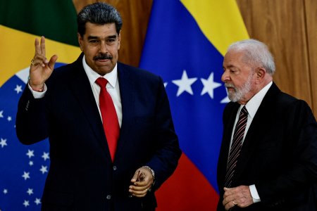 Maduro elude presión de EEUU y disfruta de aceptación regional