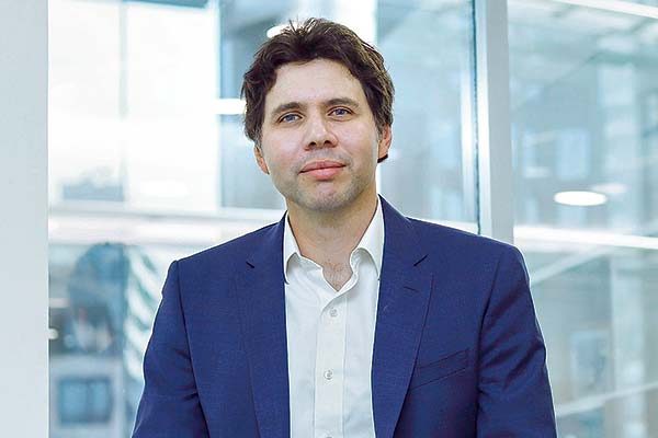 LarrainVial traza hoja de ruta para conquistar a millennials con apuesta fintech