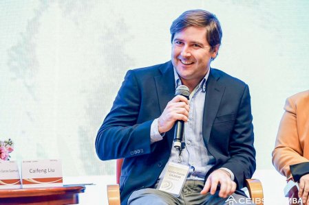 La familia chilena que conquistó China con sus cerezas