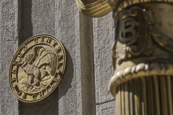 <p>Operadores financieros estiman que el IPC subiría 0,1% en junio y no esperan movimiento en tasa del Central este mes</p>