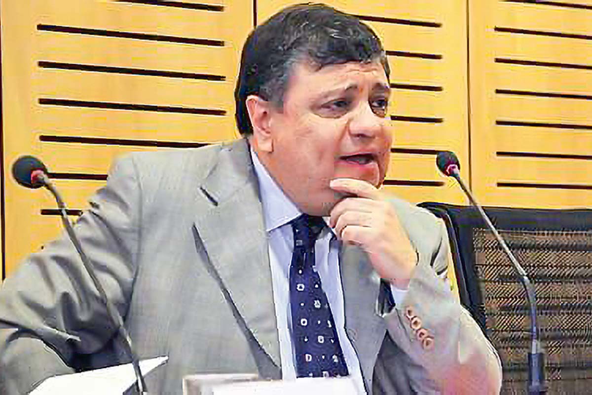 <p>Uno de los impulsores de la nueva ley de delitos económicos y ambientales se suma al Estudio Colombara</p>