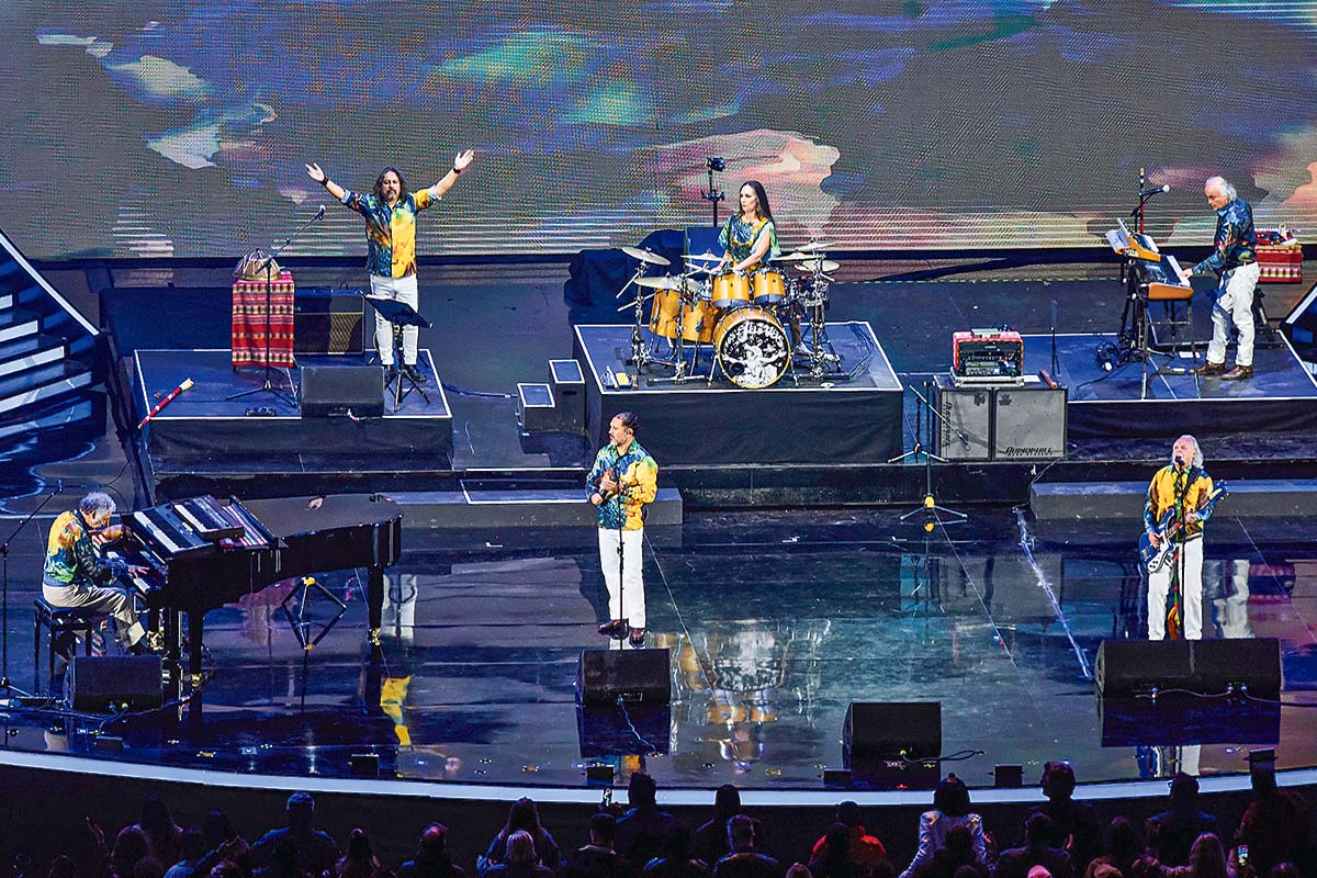 <p>La desconocida colaboración de Jorge Carey con Fundación Los Jaivas: tendrán nueva sede con estudios de grabación</p>