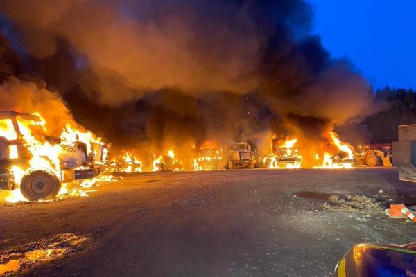 “Este tipo de acciones terroristas afectan el interés de la banca internacional a invertir en Chile": gremios alertan ante nuevo ataque a instalaciones eléctricas