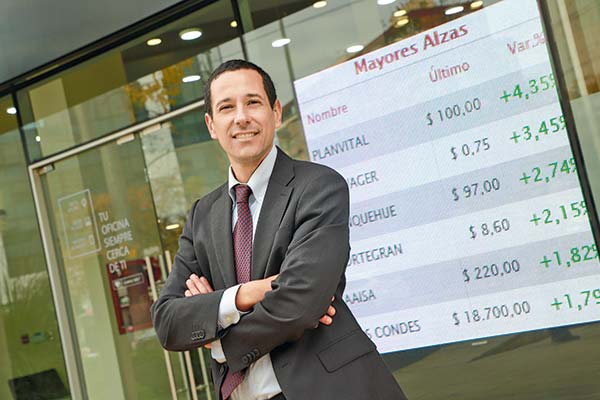 Arturo Frei, Gerente General de Renta4 Corredores de Bolsa: “Vemos oportunidades en acciones rezagadas como SQM, Vapores, CAP y Aguas Andinas”