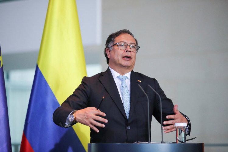 <p>Bloomberg relata cómo se "descarriló" el Gobierno Petro en Colombia y cómo sobrevivirá</p>