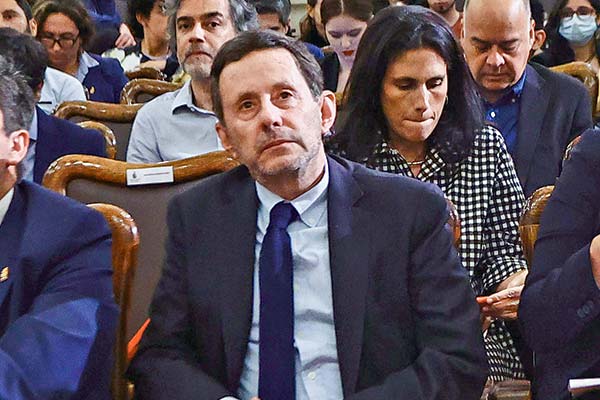 <p>De Gregorio expone estudio sobre exportaciones chilenas en cita de macroeconomía en Italia</p>