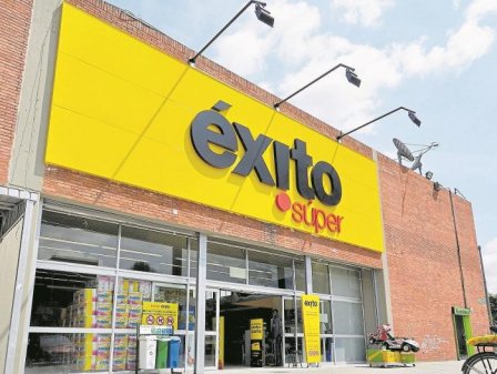 Francesa Casino evalúa poner el cartel de venta al Grupo Éxito, su operación en Colombia