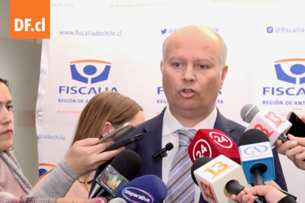 <p>Ahora en DF | Ministro de Vivienda entrega información relevante en investigación de convenios irregulares y fiscal aclara detalles del allanamiento</p>