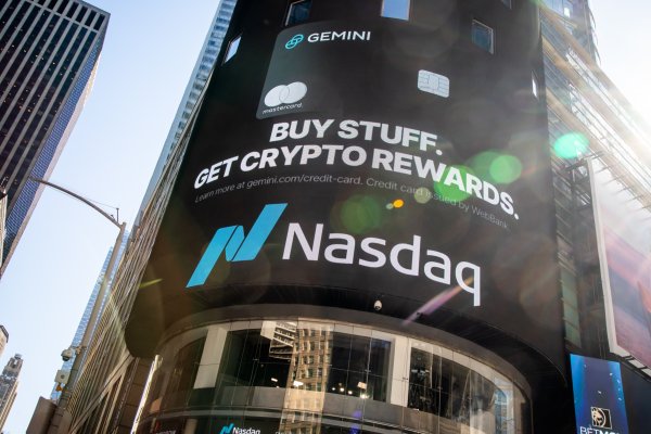 IPSA recupera los 5.700 puntos y Wall Street cierra al alza tras positivas noticias económicas en EEUU