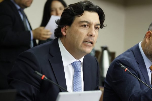 Raúl Leiva (PS): “Esto es un terremoto político que afecta la legitimidad de aquellos que se erigieron como catones morales”
