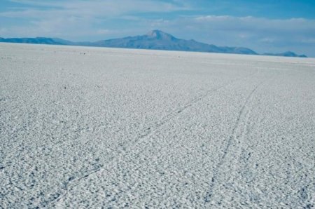 Argentina busca acuerdo con Bolivia para el desarrollo de litio de manera conjunta
