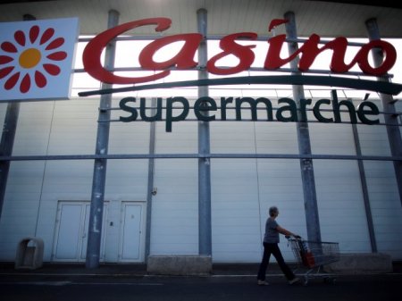 Casino recibe dos nuevas ofertas para resolver problemas financieros