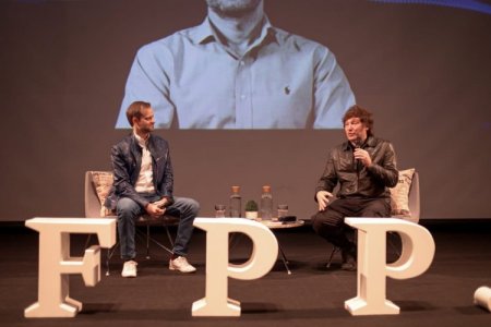 Javier Milei asegura que adelantará “una iniciativa fiscal privada como la chilena” si gana la presidencia de Argentina