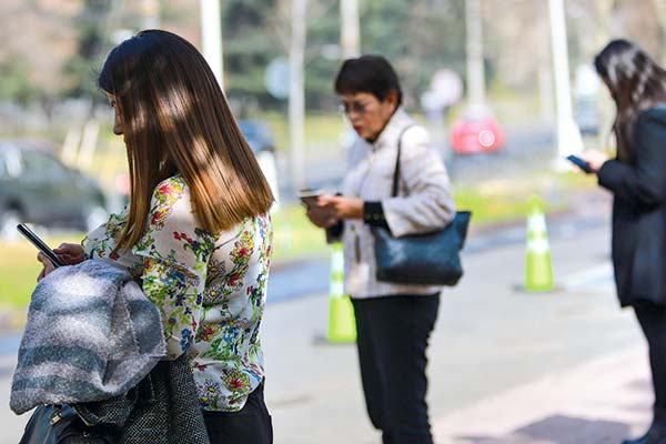 Empresas prevén 4,3 millones de usuarios 5G a fin de año, pese a caída en la venta de teléfonos