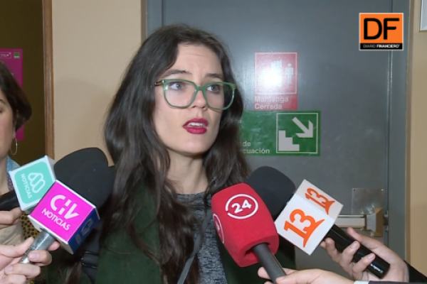 <p>Ahora en DF | Ministra Vallejo reitera críticas a la postura de la CPC ante la ley de delitos económicos</p>