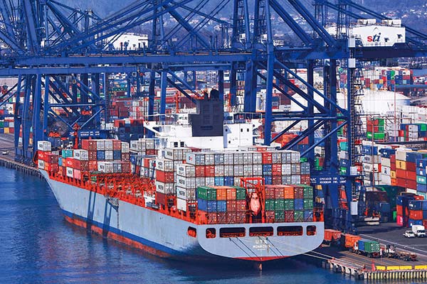 Costos de fletes de importación siguen bajando y acumulan seis meses de caídas
