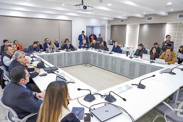 El martes se inició el trabajo de la mesa técnica y este viernes es la segunda sesión del espacio que busca un acuerdo.