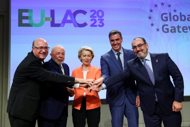 <p>Lula bloquea acuerdo comercial con UE para proteger industria nacional de Brasil</p>
