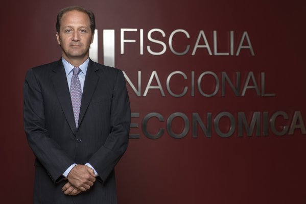 Bering, el nuevo estudio que instalan el exfiscal Ricardo Riesco y el también ex FNE Sebastián Castro