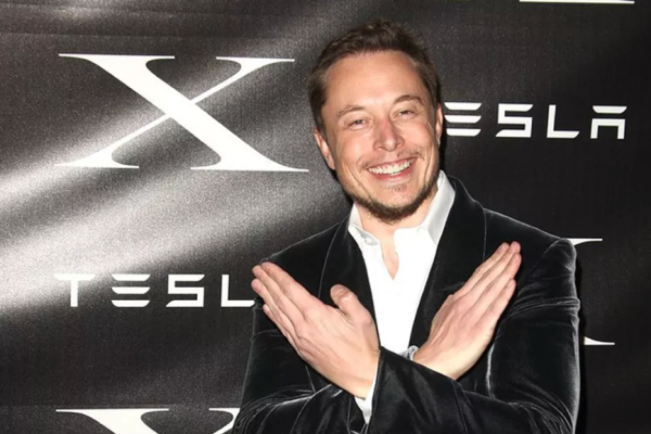 Elon Musk sustituirá el pajarito azul de Twitter por una X
