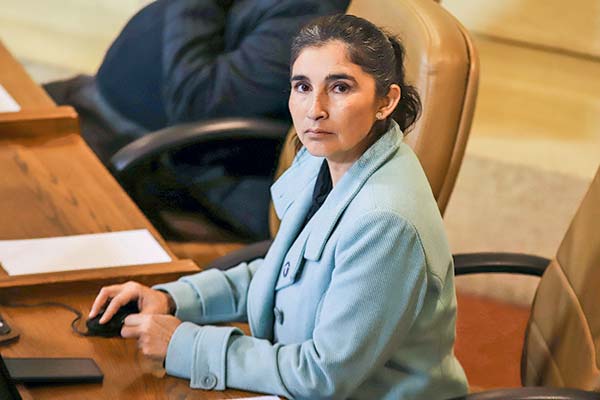 La diputada Yovana Ahumada, ha participado en la mesa por parte de Avancemos Chile. Foto: Agencia Uno