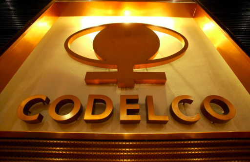 <p>Excedentes de Codelco se desploman casi 90% en el primer semestre y se reducen en más de US$ 2.000 millones</p>
